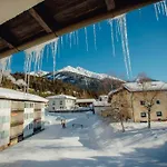 Tirol Mit Hallenbad Und Sauna By Monicare 公寓
