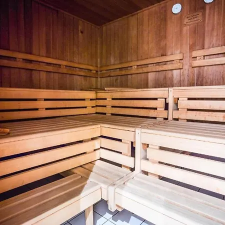 Tirol Mit Hallenbad Und Sauna By Monicare Appartement *