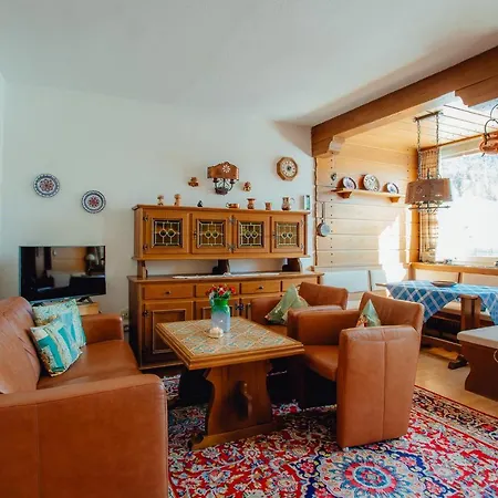 Tirol Mit Hallenbad Und Sauna By Monicare Seefeld in Tirol