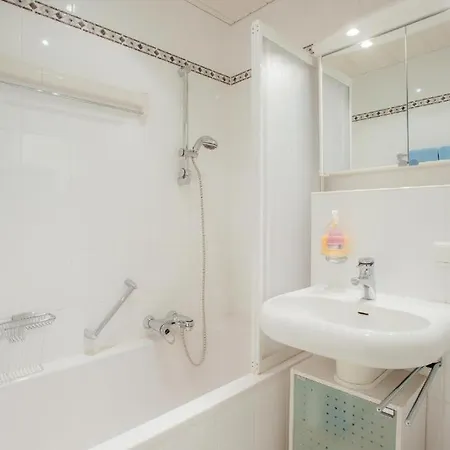 Apartmán Tirol Mit Hallenbad Und Sauna By Monicare