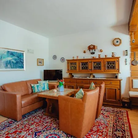 Tirol Mit Hallenbad Und Sauna By Monicare דירה