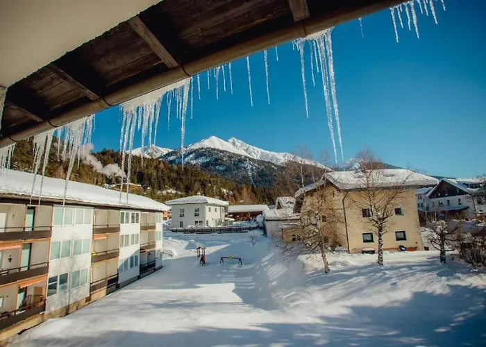 Tirol Mit Hallenbad Und Sauna By Monicare דירה
