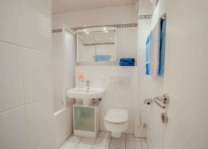 Tirol Mit Hallenbad Und Sauna By Monicare *